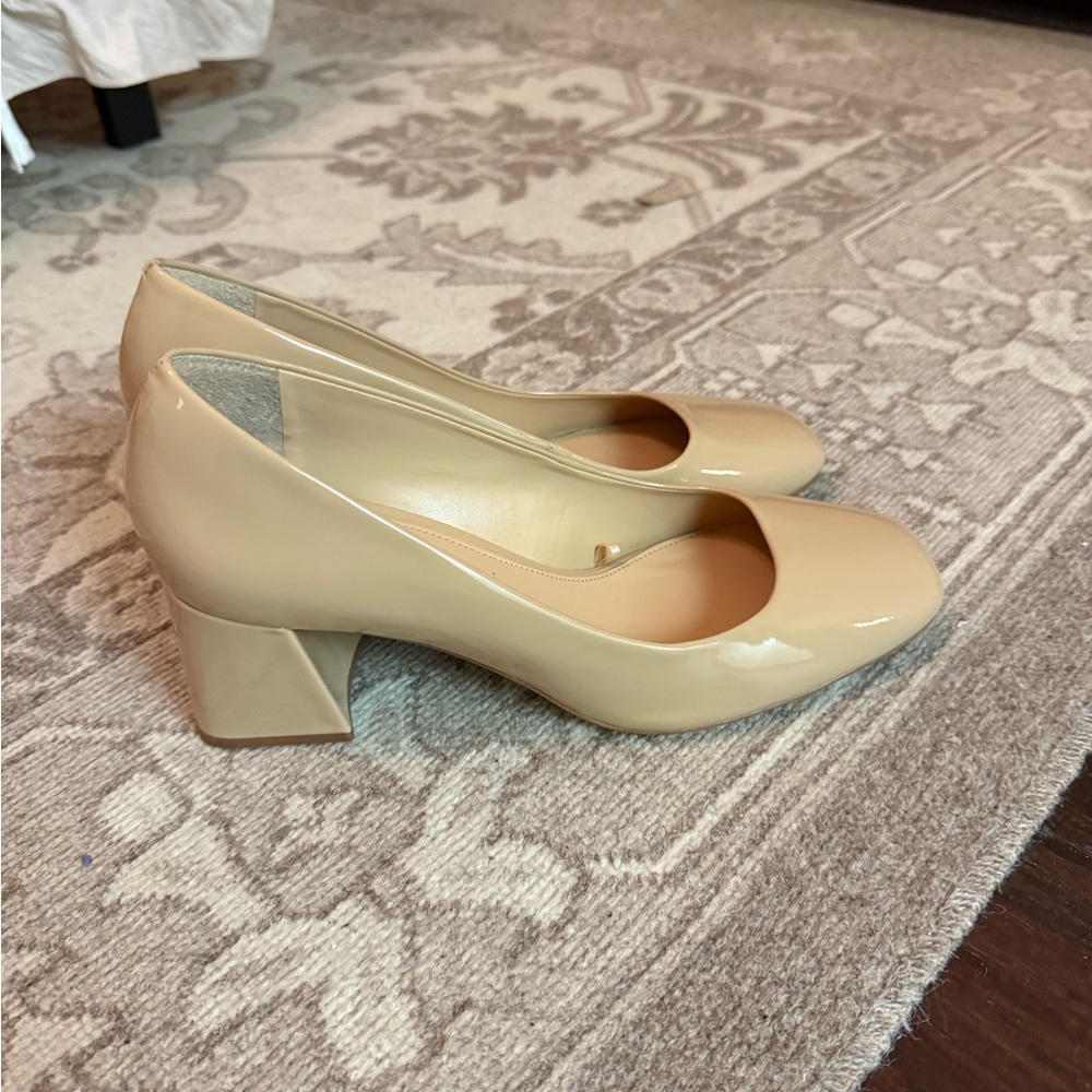 Gianni Bini Tan Block Heel Pumps